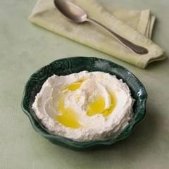 Tuzlu Yoğurt 1 kg ( İnek Sütünden)