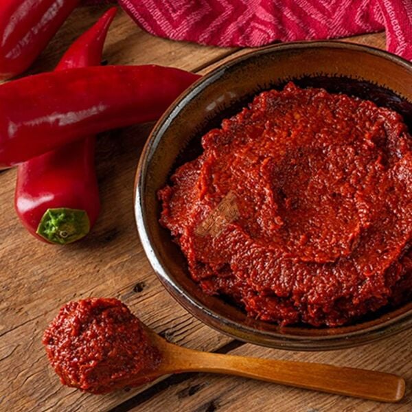 Acı Biber Salçası 1 kg (Güneşte Kurutulmuş)